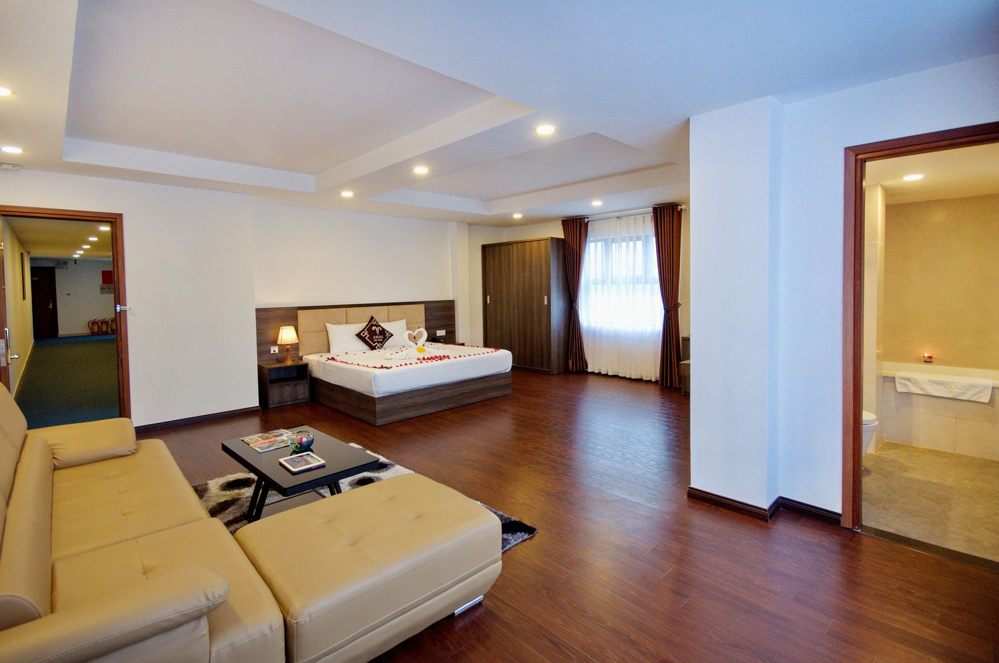 Aries Hotel Nha Trang Extérieur photo