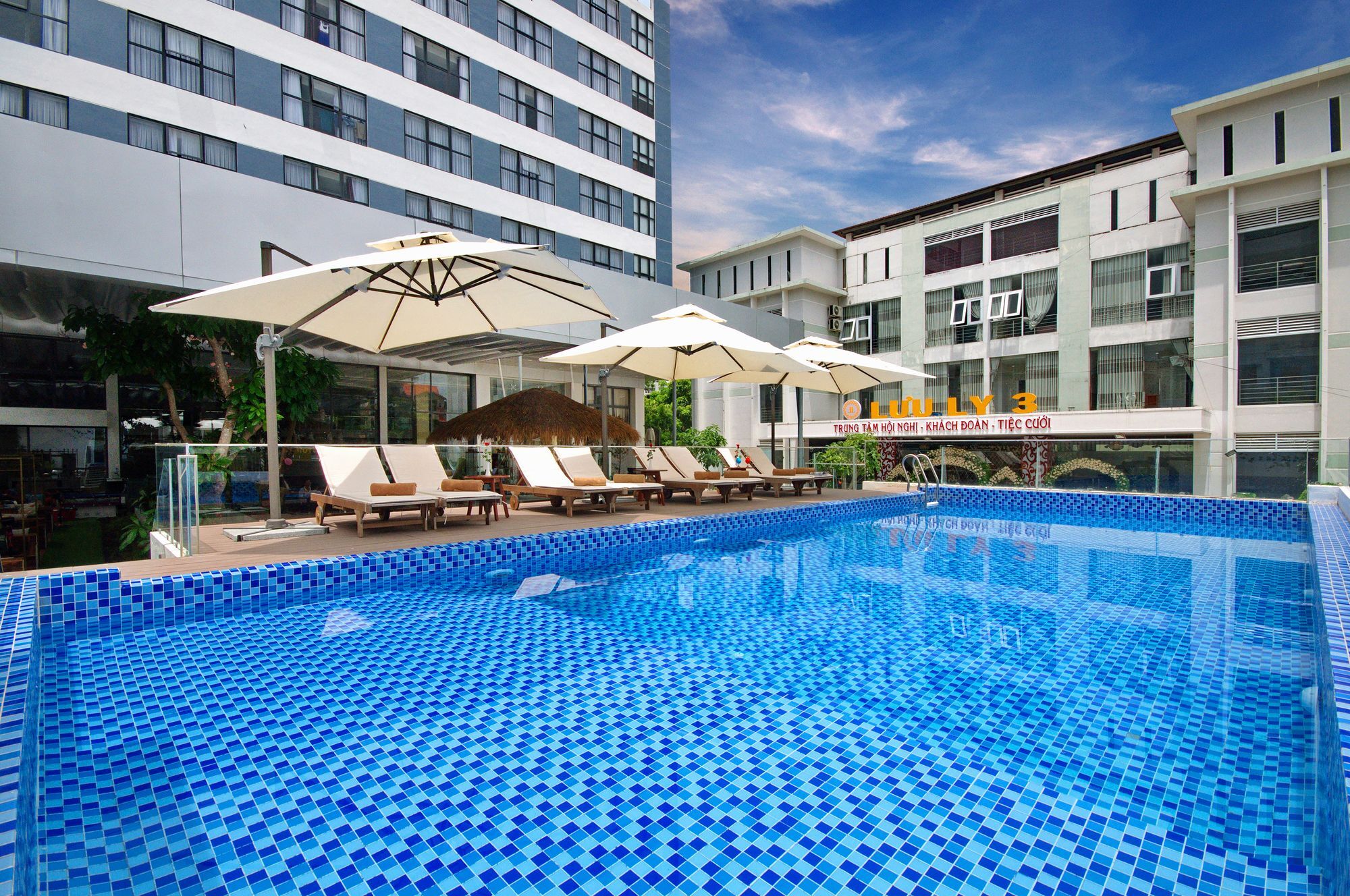 Aries Hotel Nha Trang Extérieur photo
